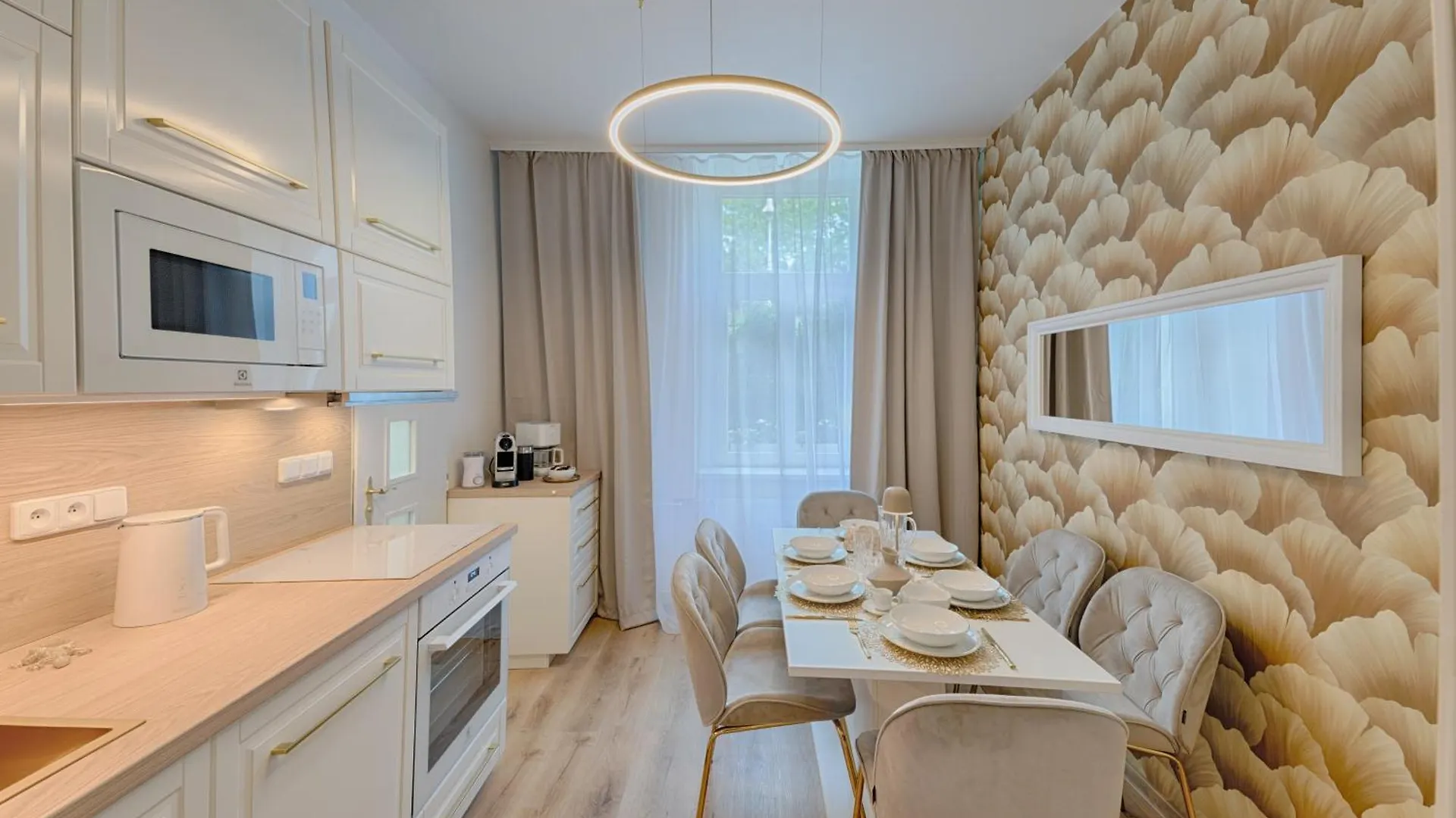 شقة Luxury New Apt Near The Colonnade With Parking & 4 Min To The Center - Near The Forest Mariánské Lázně